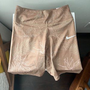 Nike One | Women's Biker Shorts